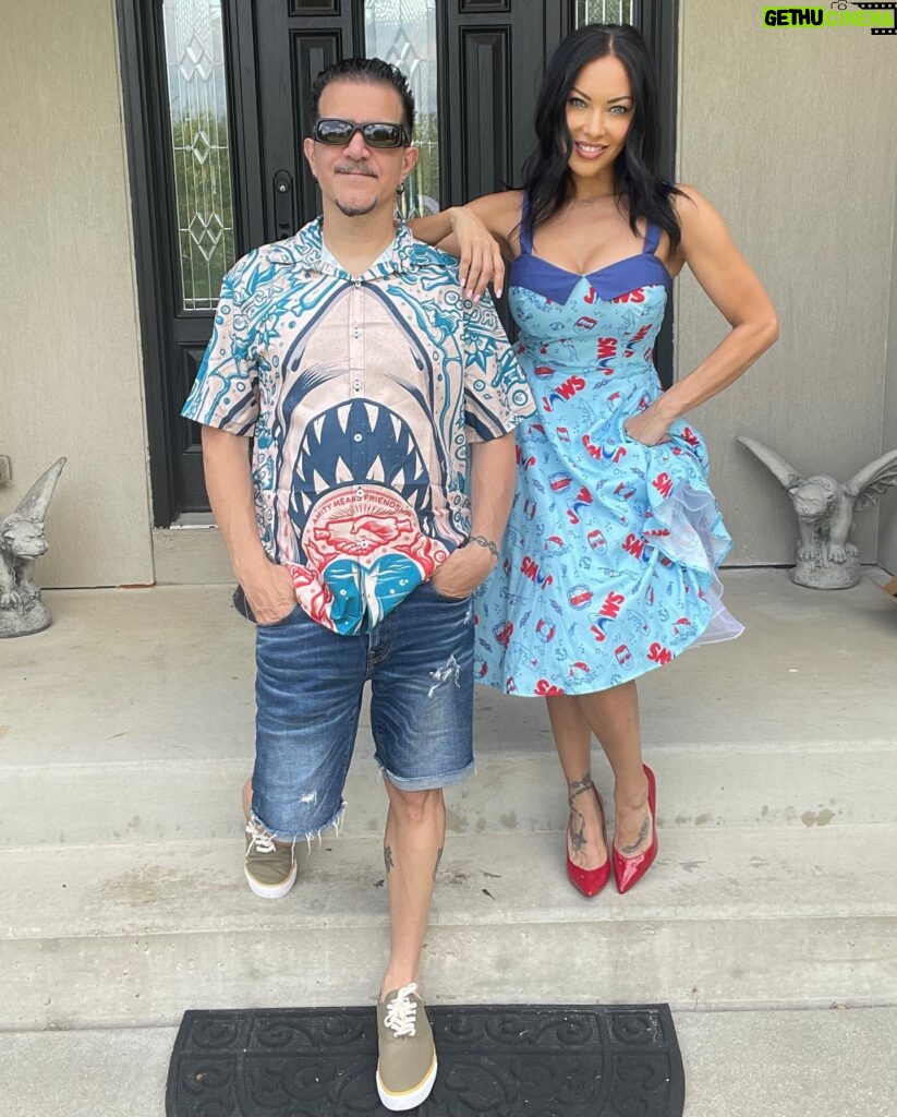 Carla Harvey Instagram - Here's to swimming with bow-legged women 🦈🦈We are home sweet home for this Jawsome Fourth of July 🌞I hope you are all celebrating with friends and stuffing your faces. Thank you for my Perfect holiday dress @startrescueresale (where you can shop and save animals at the same time) #jawseverything