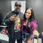 Carla Harvey Instagram - Not me resisting the urge to say "everytime i'm in the kitchen, you in the kitchen" to @icecube last week 😂 So cool to meet this legend! #itwasagoodday #icecube #friday
