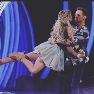 Carley Stenson Instagram - What a special, wonderful, magical night!! 

Thankyou for those that voted and kept us in this hard, rewarding, amazing competition!! My hubby and family and friends for your gorgeousness.
What lovely comments on social too Thankyou 😘😘😘😘

The judges comments 🙌🏻🙌🏻🙌🏻🙌🏻 and @markhanretty I literally would not be flying without you! X