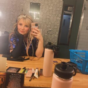 Carley Stenson Instagram - We opened last night #thegreatgatsby #daisy at the wonderful @theatrewindsor !!

Cheeky radio play on stage for people to watch how it’s done! 

A different challenge for me but I love it !! And the company and crew couldn’t be lovelier!!

🕴️