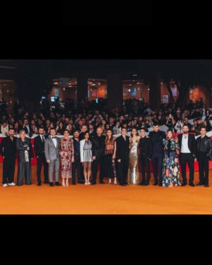Carlotta Antonelli Instagram - Suburræterna 🖤 dal 14 Novembre in tutto il mondo su @netflixit 
@romacinemafest 

Nel cuore per sempre. Grazie a tutti. 

@netflixit 
@castiglionilaria 
@cattleya_produzione 

ai registi ✨
@cirodemilio 
@alessandrotonda 

A chi ha messo nero su bianco questo progetto incredibile ✨
@ezioabbate 
@fabrizio.bettelli 
@buizzacamilla 
@and_nobile 
@julesforgione 🤞🏻
@mrmarcosani 

ai miei guerrieri della notte 🥷🏻🖤
@giacomo.ferrara @fedesabatini @__giorgiaspinelli_ @marlon.joubert @alioshamassine @filippo.nigro @yayapuntoebasta @morris_sarra @gabriele.distadio @federigoceci 

al mio team meraviglioso @toplayagency 
@upgradeartist sempre con me ❤️

styled by 
@valentinailardi @alexsinato ✨ @dior del mio cuore 

Alle mani d’oro di  @nikipinna @silvia_massucci  @simonebelliagency ✨