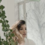 Carlotta Antonelli Instagram - kiss me secretly. @valentino.beauty #adv #borninroma #fragrances