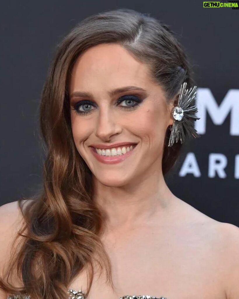 Carly Chaikin Instagram - Great night at the Zodiac Ball 💫✨ thank you @albrightfashionlibrary for dressing me styled by @breejacoby Makeup @vixavage Hair @syd.valentine #cosfzodiacball #BALMAIN4COSF #alexandermcqueen #moniquelhuillier
