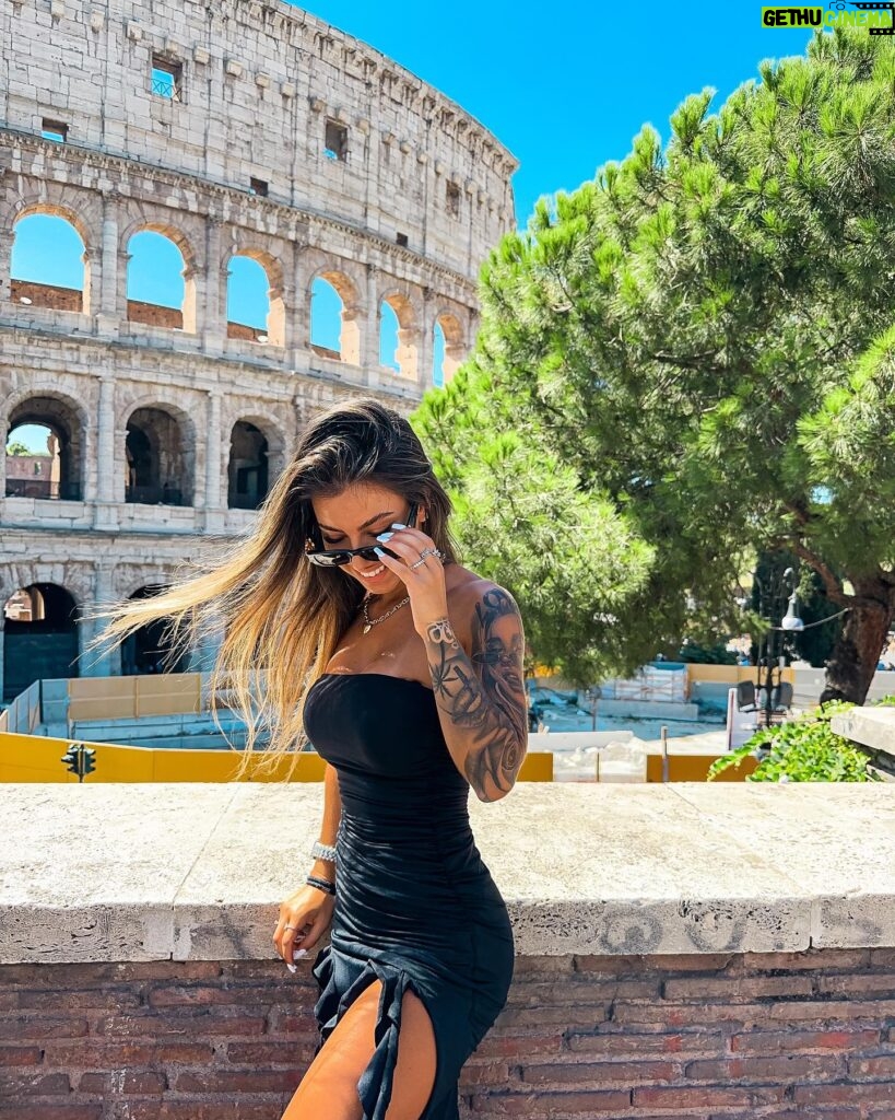 Carly Santos Instagram - 🇮🇹🇮🇹🇮🇹🇮🇹