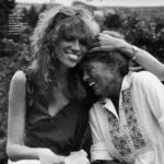 Carly Simon Instagram - “Carly remembered being home with a high fever as an eight-year-old child and seeing tiny pandas crawling up and down the walls of the bedroom. "My darling," Andrea Simon told her in her lilting, actressy voice, "you have such an imagination!" It was the first time Carly had ever heard the word.” Article from @vanityfair August of 1995.
