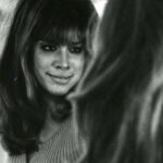 Carly Simon Instagram - Look Me in the Eyes