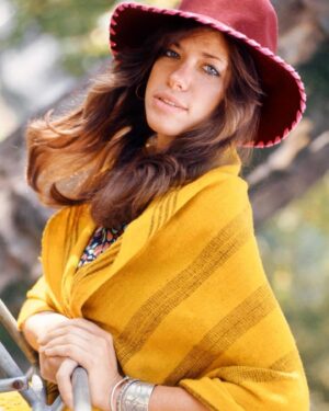 Carly Simon Thumbnail - 8.3K Likes - Top Liked Instagram Posts and Photos