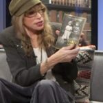 Carly Simon Instagram - It’s a rock! It’s my book!!!