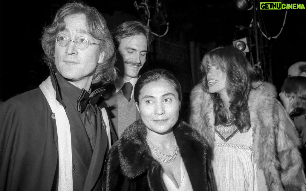 Carly Simon Instagram - Remembering John Lennon today. With Yoko, James, & John. I was very pregnant with my son Ben. #1977