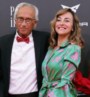 Carme Barceló Instagram - 800 persones i més de 800.000 euros recaptats per a la investigació. 
Un any més al costat de persones extraordinàries que vetllen per la salut de tots.
Sempre al vostre costat, @fundaciolluita @bonaventura_clotet @peopleinredgala @lauraduranbcn ❤️
1. Gràcies @rosa_clara per aquest look tan bonic i @backstagebcn per cuidar i mimar el meu estilisme.
2. Admiració total @bonaventura_clotet 
3. Comentant la jugada amb @mterstegen1 i @joanvehils 
4. Al photocall amb la @iuleneservent @bonaventura_clotet i @joanvehils @diariosport 
5.  La brutal actuació de @lafuradelsbaus 
6. Admirant-la
7. Amb la meva @susirejano i la Caty. Família @mesoestetic 
8. Persones boniques: @marc_clotet i @natasanchezmol 
9. Més persones boniques @dani_clara 
Fotos de @sportvalen 
#peopleinred #peopleinredgala2024 #investigació #solidaritat  #malaltiesinfeccioses #sida #elamigoquesefue