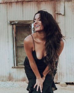Carmela Zumbado Instagram - @theemmaexperience