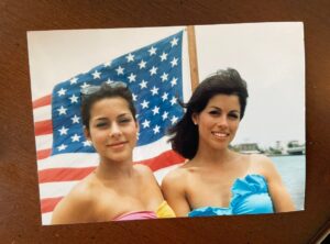 Carmela Zumbado Instagram - What absolute baddies!!! My auntie Ceci & my Mom. Cuban queenssss. Miami 1985 🔥