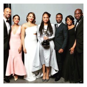 Carmen Ejogo Instagram - #Repost @niecynash1
・・・
S E L M A @selmamovie is now FREE on all platforms‼️Learn about the history that is a part of this present moment🖤✊🏽👑 @Ava @common @carmenejogo @tessamaethompson @davidoyelowo @omarjdorsey @niecynash1 #FightThePower #blackdollarsmatter