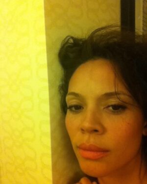 Carmen Ejogo Instagram - Happy Birthday Sparkle!!
Ten Years ago today, wow. Great great memories making the movie and it was a time of rebirth for me. I’m so grateful that I got to play such an iconic role and that I got to be part of a movie that reminds every one of us to shine bright and never let anyone dim your light. Big love to all of the die hard #Sparkle fans out there x