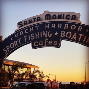 Carmen Porter Instagram - Puesta de sol en el Muelle de Santa Monica!!!!