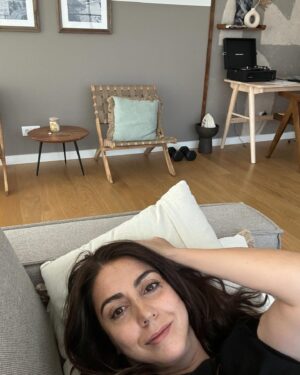Carmen Ruiz Instagram - Fin de semana cargando pilas para arrancar la 7.ªsemana de rodaje con fuerza 💪🏼🎬🤍
Então ✨
#grupito