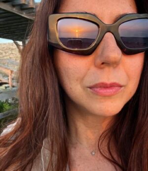 Carmen Ruiz Instagram - Amizades/Casa móvel /Peixe grelhado/pôr do sol/Golfinhos/
Obrigada ✨🫶🏻