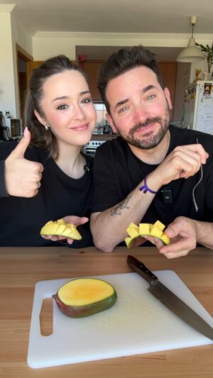 Carmen Sánchez Instagram - EL MISTERIO DEL MANGO
Que se hace con la parte que sobra?
@carmensanchez_l