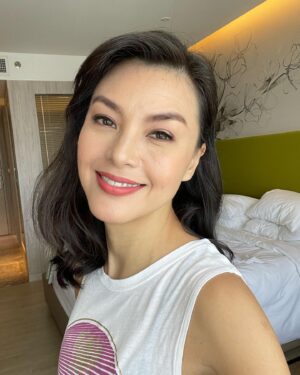 Carmen Soo Instagram - Last 3 weeks of The Iron Heart na!
I want to say thank you to my glam team for dolling me up and taking care of me.
From my makeup to my hair and my wardrobe, thank you for helping me shape the character Harmonia.
Maraming salamat po 
♥️😘

@makeupbyoscarjimenez 
@dane_iliepm 
@carenbautistahmua 
@mondabels 
@dheaondes 
@prettybekiful 
I hope I got everyone 🙊🫶🏼 if I miss out on anyone kindly please help me to tag her.

#theironheart
@starcreativestv