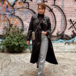 Carmen Becerra Instagram - Como una verdadera chica mala😈 🤌🏻🤣 Gabardina: @shein_mex @sheinofficial ID : 20764285 ✨️Código de descuento 15%: SHEINSW4679  . . #sheinstyleweek #sheinspo #sheinforall #ad