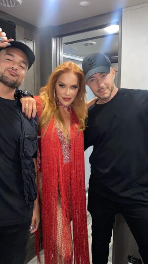 Carmit Bachar Instagram - When in Palm Springs 🌴 @mikeypesante @zacbrazenas 
DC: @brettsewell_ 
🎥 @rudygarcia___