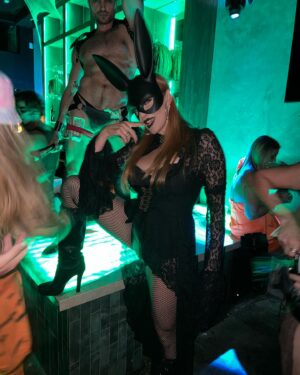 Carmit Bachar Instagram - It was all a dream…🖤🎃👻 #halloween