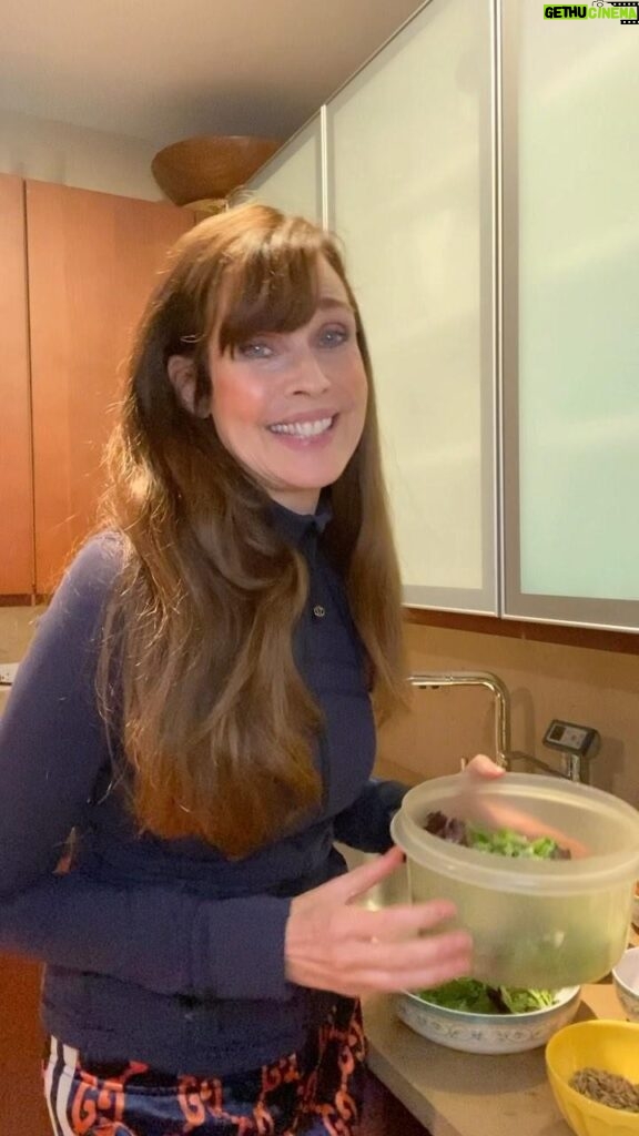 Carol Alt Instagram - 🌟 It’s Recipe Friday and we’re here to make your #TGIF even better! 🙌✨ hope it makes your taste buds dance! 💃🍽️ Stay tuned for today’s incredible recipe! 😋🍳 #RecipeFridays #FoodieDelights