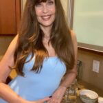 Carol Alt Instagram – Happy Friday, everyone! 🌟 Today, I have a fantastic recipe to share with you all. Let me know what you think about this one! #fgif
