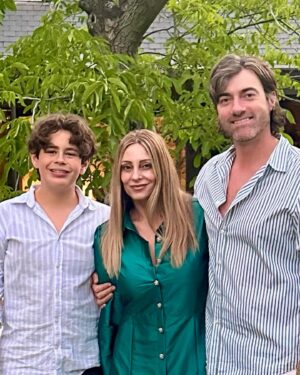 Carola Julio Instagram - Navidad maravillosa en familia! 
Feliz de estar todos juntos….