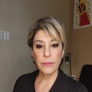 Carolina Papaleo Instagram - Imperdible hable con Giselle Directora del @hogar_mahatma para visibilizar una problemática social y pedir ayud🙏 Están en Mar del Plata necesitan pañales, tarros de leche para bebés y todo lo que se les ocurra.
Toda ayuda es bienvenida