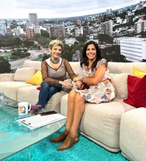 Carolina Papaleo Instagram - @carolinapapaleo en @tvciudadviva_ 

🎭 Presenta su unipersonal “S.O.S. nací mujer” 
Sábado 6 de abril | 20H | Teatro el galpón
