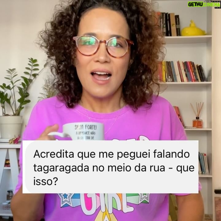 Carolina Loback Instagram - Bom dia, fazendinhers! Pérolas de sábado pra deixar a vida o quê? Lúdica! Bom finde!!! #café #humor #sábado