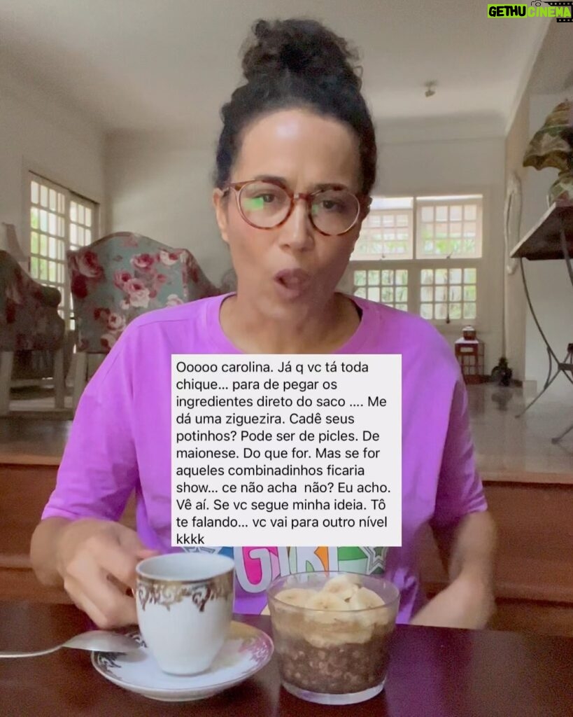 Carolina Loback Instagram - Bom dia, sábado!!! ☕️ compartilhando um pouquinho do que chega pra mim durante a semana 🫶🏽