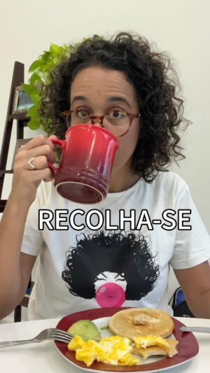 Carolina Loback Instagram - Bom dia! Quem é você na fila da vida noturna?