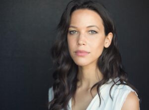 Caroline Ford Instagram - Portrait by @michaelshelford 📷