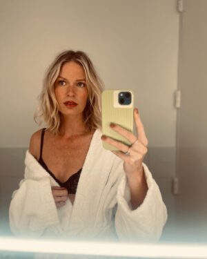 Caroline Winberg Instagram - Apocalypse now ☄️🗽