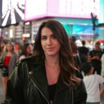 Caroline Ambrosini Instagram - Un regard est dans tout pays un language. Selon vous, est-ce que les yeux sont réellement le reflet de l’âme ?✨ #explorer #photography #portrait #influencer #newyork