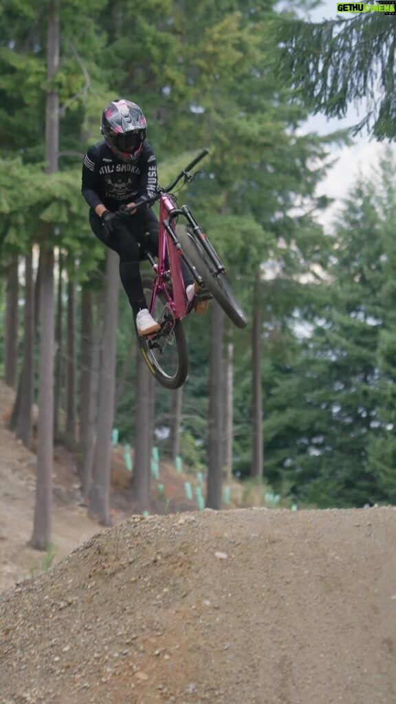 Caroline Buchanan Instagram - 📍 @queenstownbikefestival Vid // @blakepickup