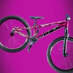 Caroline Buchanan Instagram - The making of my bike build • BEHIND THE SCENES 🦖 morph man @missinglinkbike 🚲 ticket frame @trekbikes 10 second vid on social media = 2 hours of fun BTS!! Leave your funniest caption…