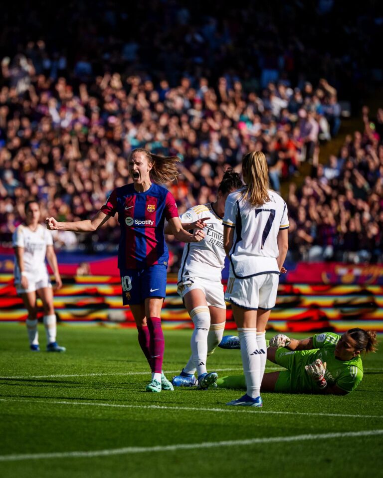 Caroline Graham Hansen Instagram - Ser del Barça és… 𝐞𝐥 𝐦𝐢𝐥𝐥𝐨𝐫 𝐪𝐮𝐞 𝐡𝐢 𝐡𝐚 💙❤️