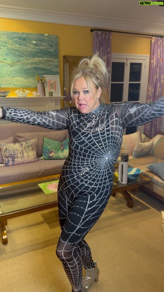 Caroline Rhea Instagram - Sometimes you have to get creative when parenting a teenager. You can only take their phone so many times. It’s her Birthday tomorrow. She’s going to be 15 and I’m going to be 38. You can come see @melissajoanhart and @cjmarrinan and me @standuplivehunt on October 29th. #parents #teenagers #aunthilda #sabrinatheteenagewitch #halloween