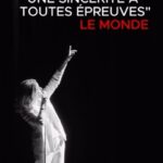 Caroline Vigneaux Instagram - Un grand merci pour votre soutient ! ❤️ Il ne reste plus que 15 dates au @theatreedouard7 ! 🤩 Lien en bio #humour #comedie #comedy #theatre #spectacle #nouveauspectacle #standup #presse #media #invigneauxveritas