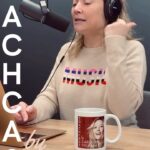 Caroline Vigneaux Instagram - Le nouvel épisode de mon podcast « CoachCast by Caroline Vigneaux » sort demain ☺️ et voici la bande annonce ! Si vous connaissez quelqu'un qui a envie de changer de vie abonnez-le ! Les épisodes sont disponibles sur toutes les plateformes de podcast (Amazon Music, Apple Podcast, Deezer, Spotify, YouTube, ...) ➡️ lien en bio #podcast  #coach #changementdevie #coaching #carolinevigneaux
