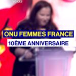 Caroline Vigneaux Instagram - 🚨« Un tiers des femmes dans le monde a été ou sera victime de violence, sexisme ordinaire, viol, féminicide, emprise psychologique, une femme sur trois» a martelé Céline Mas, Présidente d’ONU Femmes France. ➡️« Le droit des femmes et des filles est un axe prioritaire, intégré dans tous les aspects de sa politique étrangère, le phénomène de backlash que nous connaissons aujourd’hui, ne doit pas être pris à la légère »…a réaffirmé Bérangère Couillard, Ministre de l’Egalité Femmes-hommes. ➡️« Grâce à ONU Femmes France, nous allons pouvoir aider les femmes au Sénégal de façon très concrète et pérenne » a détaillé Prisca Thevenot, Secrétaire d’Etat à la jeunesse. 🇺🇳 Avec « Leave No Woman Behind », Onu Femmes France, étendra son action au Sénégal avec un programme d’autonomisation économique, orienté plus particulièrement sur l’inclusion numérique et la ruralité. 🙏🏻Grâce à la générosité des partenaires comme Orange, Mirova ou L’Oréal, 600000 € ont été récoltés et plus de 2500 femmes rejoindront l’initiative. #gala #onufemmesfrance #unwomen #Leaveniwomanbehind #peace #elisatovati #berengerecouillard #priscathevenot #carolinevigneaux #sandrinequetier @boucheraazzouz @carolinario @nadegebeaussondiagne @frederiquebel_ @catherinebaba @ catherinereichert @carlottagradin @marine_aubin @berangerecouillard