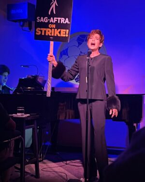 Carolyn Hennesy Instagram - Closing moment of my opening number during “It’s Not About Me!” Last Saturday night was incredibly special for me… Thanks to everyone who showed up. Look for dates in October, and November, also at the Gardenia! More to come.  #gardenia #gardeniasupperclub #jazz #lovetosing