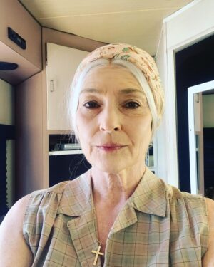 Carolyn Hennesy Instagram - Welcome to #winevillemovie Some seriously twisted shenanigans! #livingmybestlife #makingmovies #lifeonlocation #impretty