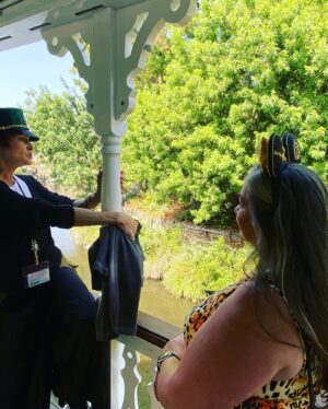 Carolyn Hennesy Instagram - Three dear friends, two sisters, and one vat of Bearnaise Sauce. Good times at Club 33 at Disneyland. It truly is one of my very favorite happy places.  The hat courtesy of @diamonddollsco #club33 #disneyland #besties #livingmybestlife @shari.l66 @khritzy