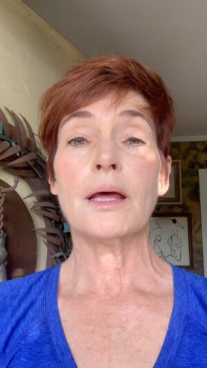 Carolyn Hennesy Instagram - So honored to be able to do this. #israel #solidarity #extendedfamily #shalom Somehow this was posted twice!  P.S. if you’re not onboard, just unfollow.  I won’t fight, but I will block. ‘Cuz…like…who needs it?