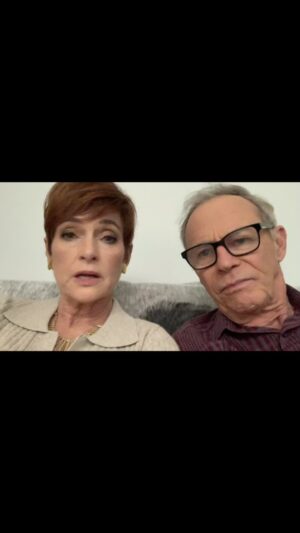 Carolyn Hennesy Instagram - One loveable curmudgeon…and Tristan!  Come chat with us this Sunday, 1/29 at 4:00 pm PST.  Go to @coastalentnyc for tix! #gh #generalhospitalabc #generalhospital #dianemiller #robertscorpio #carolynhennesy #tristanrogers #coastalentertainment