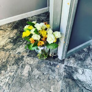 Carolyn Hennesy Instagram - Coincidental doorstop or lovely welcome?  First day on set; filming in GA! Love me some #atlanta @atlanta #makingmovie #filmingisfun @justiceponderinc...thanks for gettin’ me here!